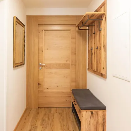 Konukevi Gaestehaus Schwaiger 3*