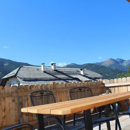 Konukevi Gaestehaus Schwaiger 3*