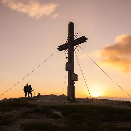 Konukevi Gaestehaus Schwaiger