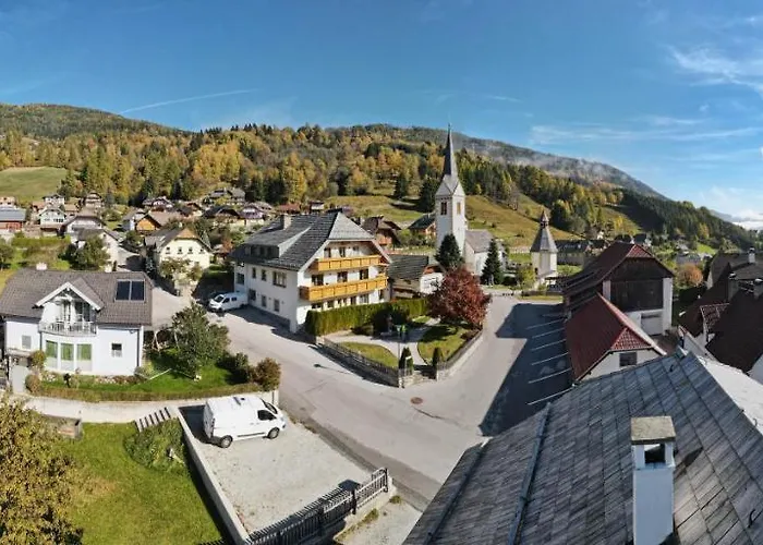 Guest house Gaestehaus Schwaiger 3*