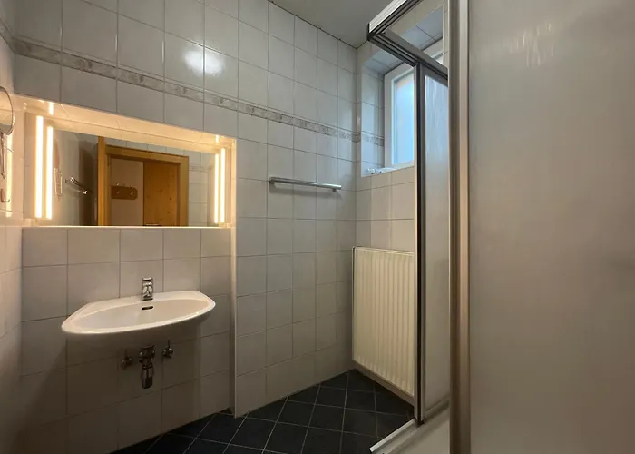 Guest house Gaestehaus Schwaiger 3*